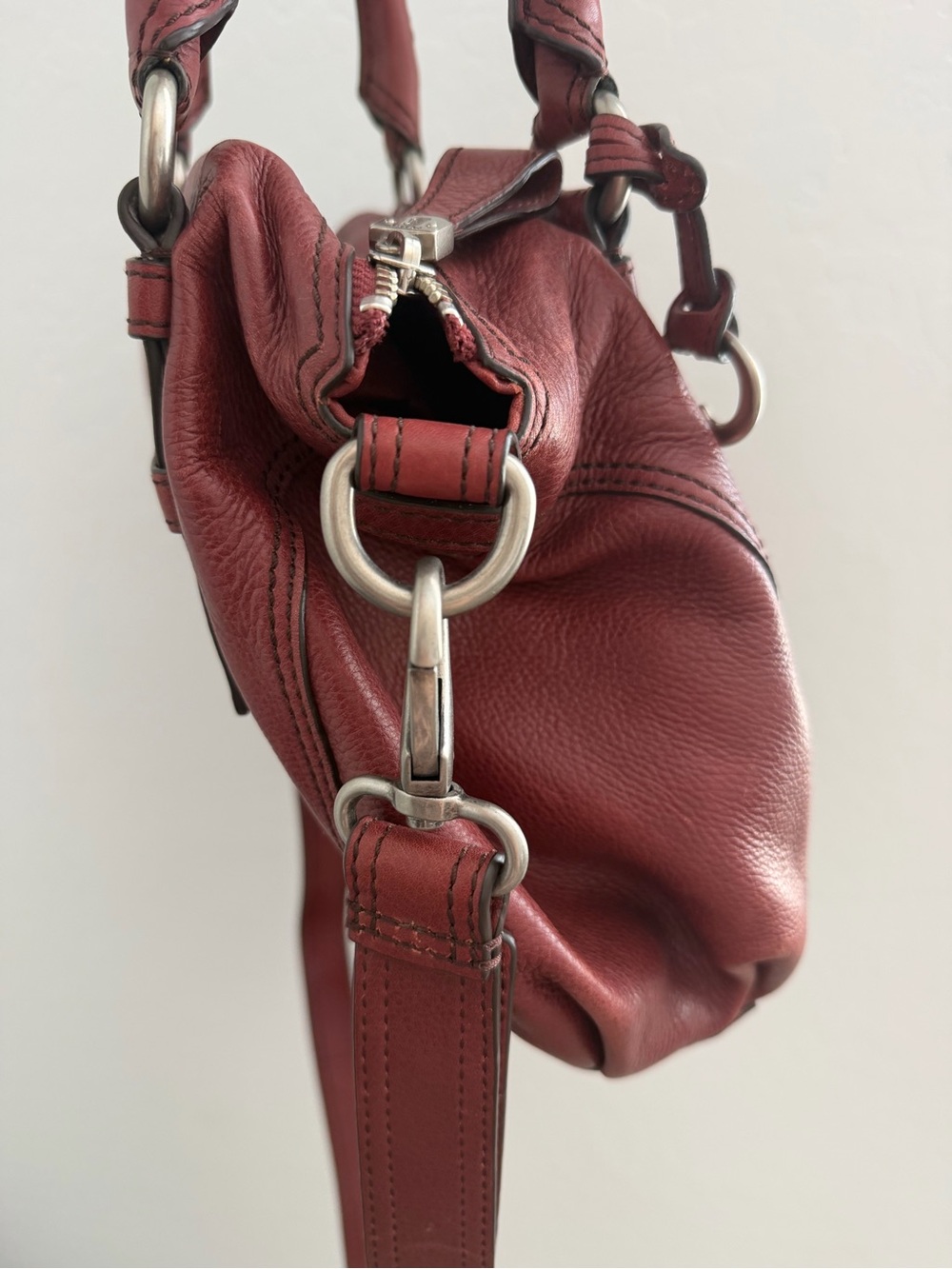 Fossil Women's Wine Red Leather Satchel with Key Charm - Picture 6 of 10